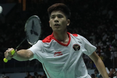 Tay vợt Indonesia quấy rối nữ tình nguyện viên tại SEA Games 31