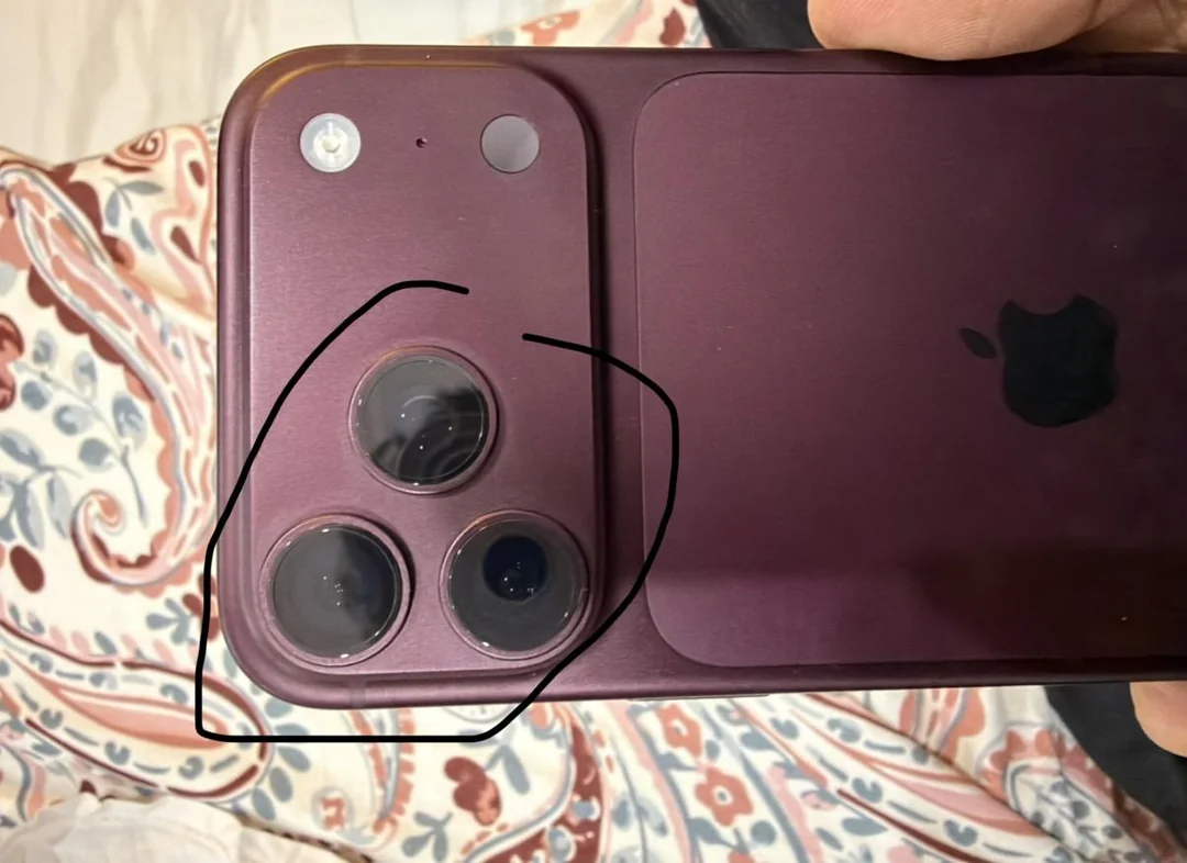 iPhone 18 Pro Max xuất hiện tình trạng phai màu - 1