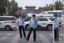 Bắc Kinh phong tỏa 11 khu dân cư vì ổ dịch Covid-19 bùng phát ở chợ đầu mối