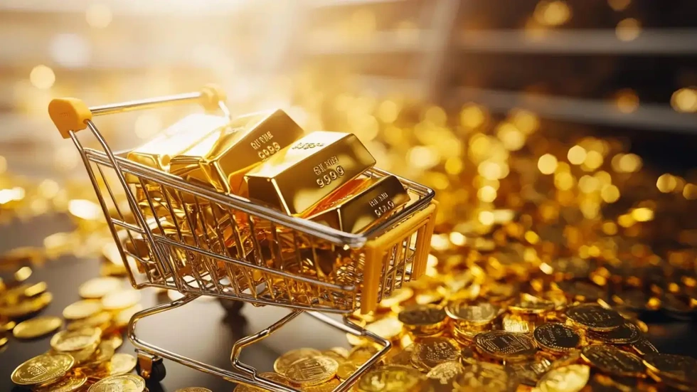 Vàng vượt đỉnh lịch sử 4.000 USD/ounce: Kẻ khóc, người cười