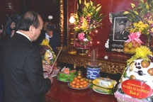 Thủ tướng dâng hương tưởng nhớ 100 năm ngày sinh Đại tướng Lê Đức Anh