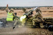 Biệt kích phương Tây dùng tên lửa bắn nổ "xe bom điên" của IS