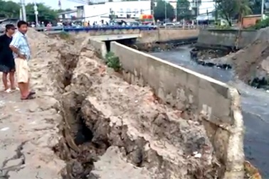 Thẩm định mẫu bê tông công trình tiền tỷ vỡ toác sau trận mưa