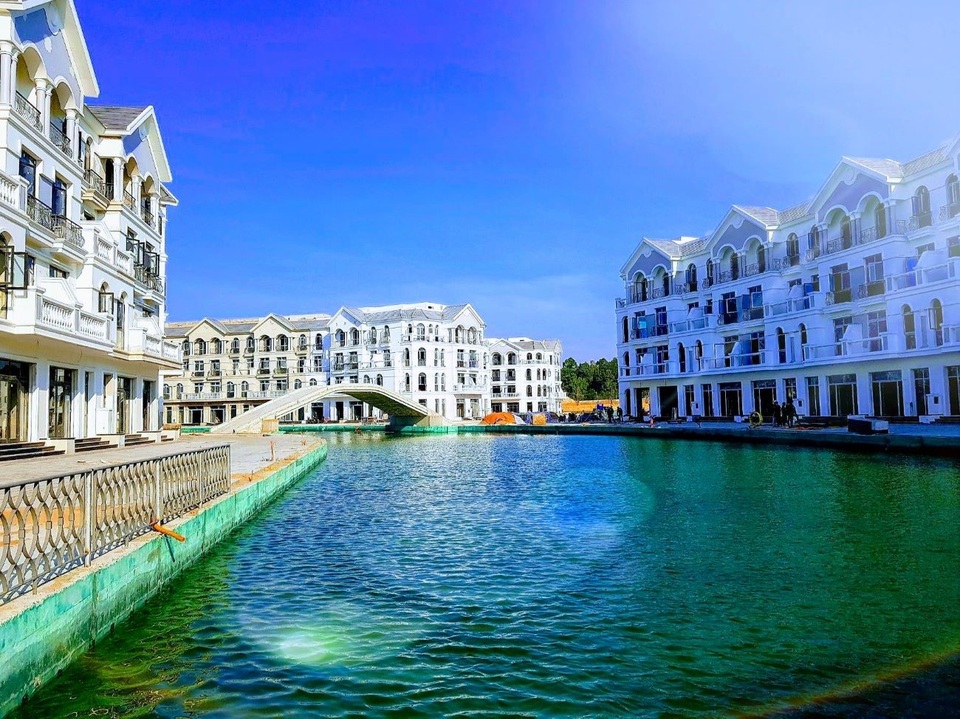 Grand World Phú Quốc: Tiến độ thần tốc, nhiều hạng mục về đích sớm - 2 Grand World Phú Quốc: Tiến độ thần tốc, nhiều hạng mục về đích sớm - 2
