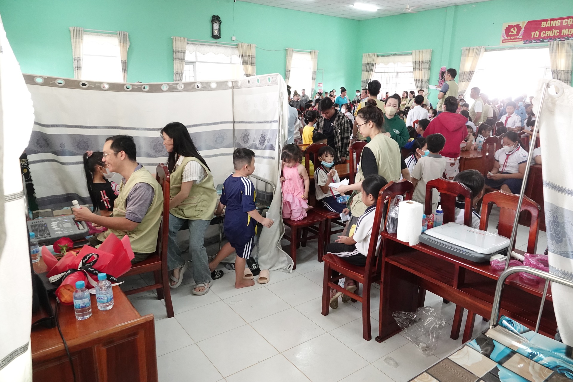 Báo Dân trí tổ chức tầm soát dị tật tim bẩm sinh miễn phí cho 1.000 trẻ em - 2 Báo Dân trí tổ chức tầm soát dị tật tim bẩm sinh miễn phí cho 1.000 trẻ em - 2
