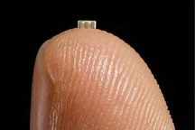 Gián điệp Trung Quốc cài chip siêu nhỏ để theo dõi hoạt động Amazon, Apple...