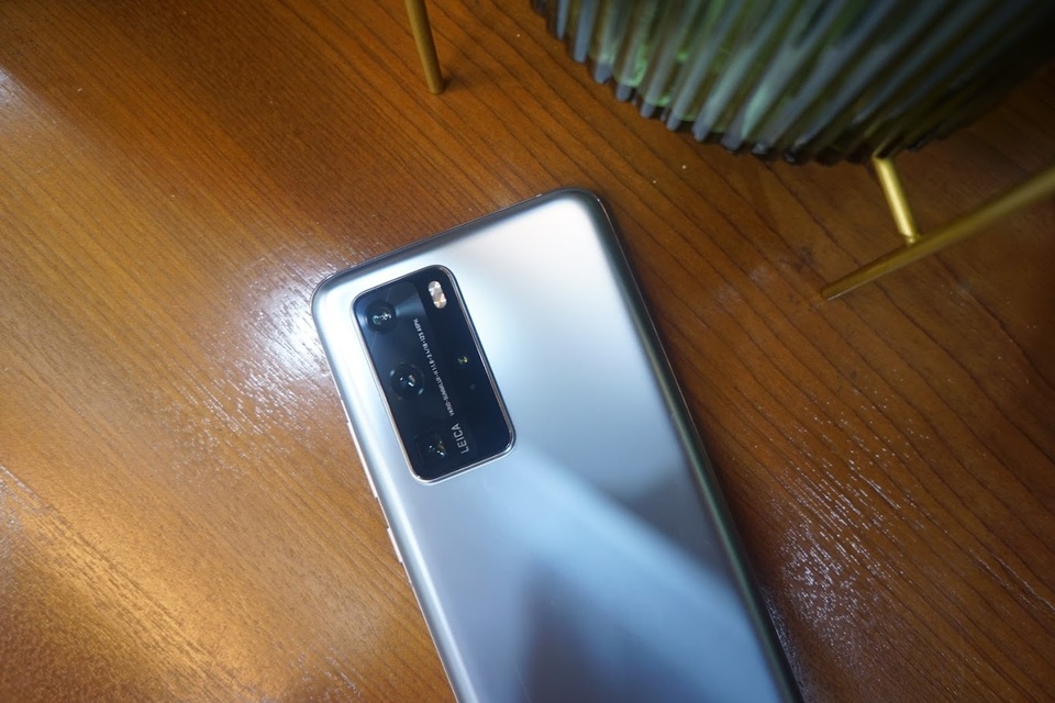 Cận cảnh Huawei P40 Pro tại Việt Nam - 4 Cận cảnh Huawei P40 Pro tại Việt Nam - 4