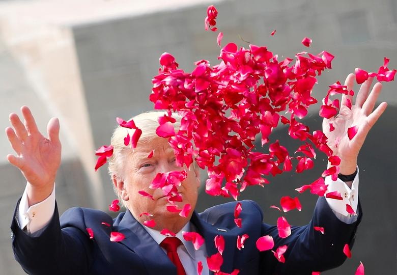 Tổng thống Trump được đón tiếp long trọng tại Ấn Độ - 13 Tổng thống Trump được đón tiếp long trọng tại Ấn Độ - 13