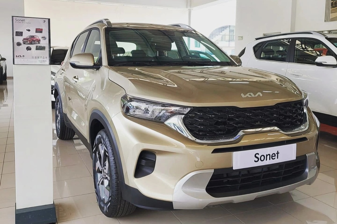 Kia Sonet tiếp tục tăng giá, đắt hơn Toyota Raize gần 100 triệu đồng - 1 Kia Sonet tiếp tục tăng giá, đắt hơn Toyota Raize gần 100 triệu đồng - 1