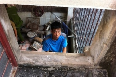 Hà Nội: Những hình ảnh về vụ “đột vòm” trộm USD và vàng