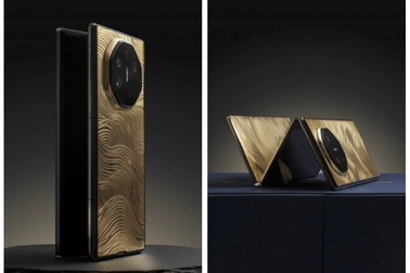 Chiếc điện thoại gập Mate XT này có gì đặc biệt mà giá hơn 2,5 tỷ đồng?