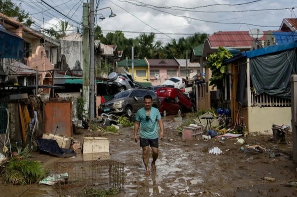Philippines ban bố tình trạng thảm họa quốc gia sau bão Kalmaegi - 1 Philippines ban bố tình trạng thảm họa quốc gia sau bão Kalmaegi - 1