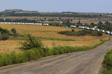 Kiev: Đoàn xe tải Nga “xâm lược” Ukraine