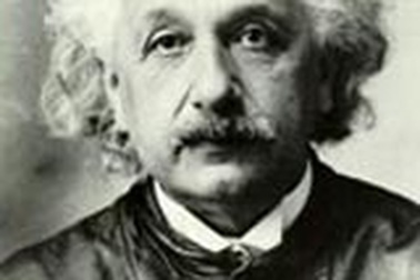 Einstein - chiến sĩ vì hòa bình