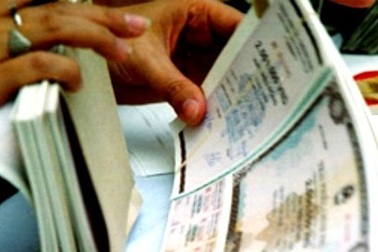 Trái phiếu nợ xấu: Giá bao nhiêu?