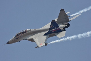 Mig-35 "thăng hoa" trên bầu trời Nga