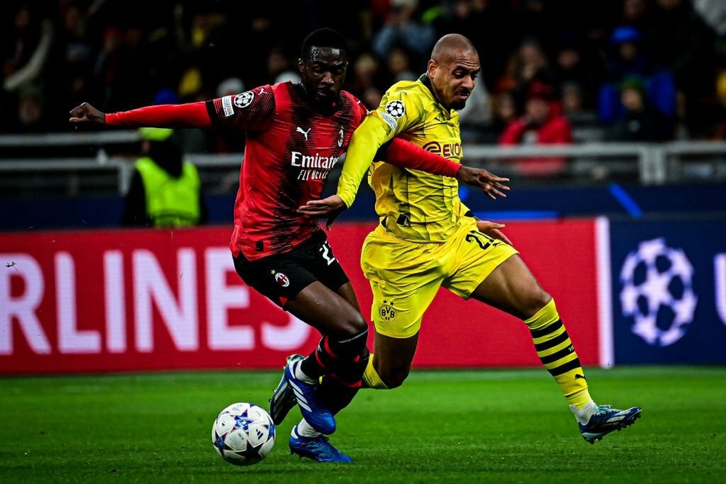 Kéo sập San Siro, Dortmund hiên ngang giành vé đi tiếp ở bảng tử thần - 2 Kéo sập San Siro, Dortmund hiên ngang giành vé đi tiếp ở bảng tử thần - 2