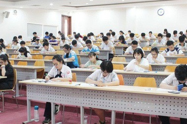 Đại học tổ chức thi riêng liệu có tiêu cực?