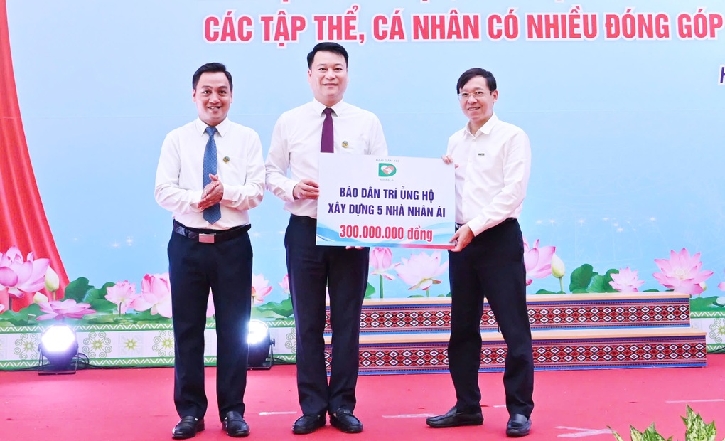 Huyện Hòa An, tỉnh Cao Bằng tri ân những đóng góp của bạn đọc Dân trí - 4 Huyện Hòa An, tỉnh Cao Bằng tri ân những đóng góp của bạn đọc Dân trí - 4