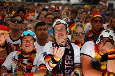 Chênh vênh trên bờ vực suy thoái, Chính phủ Đức sẵn sàng sử dụng gói cứu trợ 55 tỷ đô la