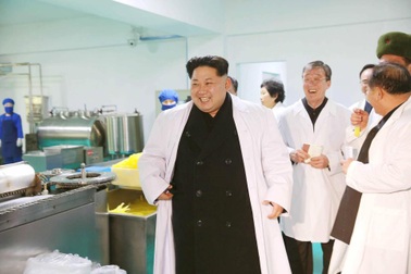 Đổ hết quỹ đen vào hạt nhân, ông Kim Jong-un không còn tiền vận hành đất nước