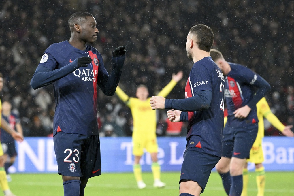 Defeating Nantes, PSG made a strong breakthrough at the top of Ligue 1 - 3