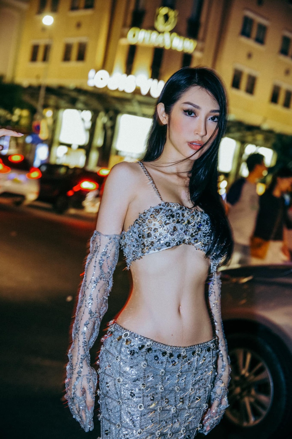 Khổng Tú Quỳnh tuổi 32: Sắc vóc gợi cảm, bị cho quá... hiền - 5 Khổng Tú Quỳnh tuổi 32: Sắc vóc gợi cảm, bị cho quá... hiền - 5