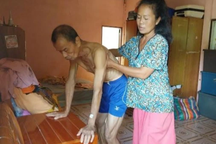 Tuổi xế chiều cô đơn của cụ ông từng cưới 10 người vợ ở Thái Lan