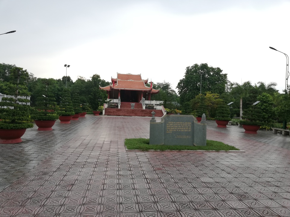 Khu tưởng niệm Bác Hồ ở tỉnh cực Nam Tổ quốc - 2 Khu tưởng niệm Bác Hồ ở tỉnh cực Nam Tổ quốc - 2