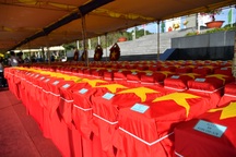 Tổ chức Lễ Truy điệu, an táng 262 hài cốt liệt sĩ