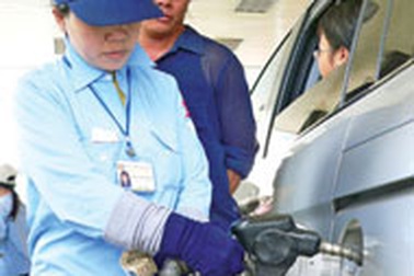 Chưa thể tăng giá xăng dầu
