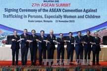 Thủ tướng Nguyễn Tấn Dũng tham dự Hội nghị Cấp cao ASEAN với các đối tác