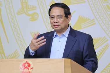 Thủ tướng: “Chậm nhất 2027 phải thiết kế, chế tạo được chip bán dẫn"