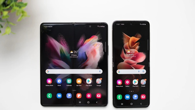 Bộ đôi Galaxy Z Flip 4 và Galaxy Z Fold 4.