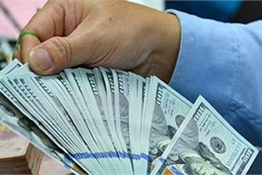 "Cuộc đấu" USD: Phá luật ngầm dân đầu cơ
