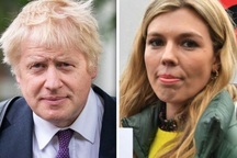 Hành động chưa từng có tiền lệ của tân Thủ tướng Anh và bạn gái kém 24 tuổi