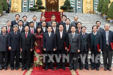 Chủ tịch nước bổ nhiệm 21 Đại sứ và Tổng lãnh sự Việt Nam 