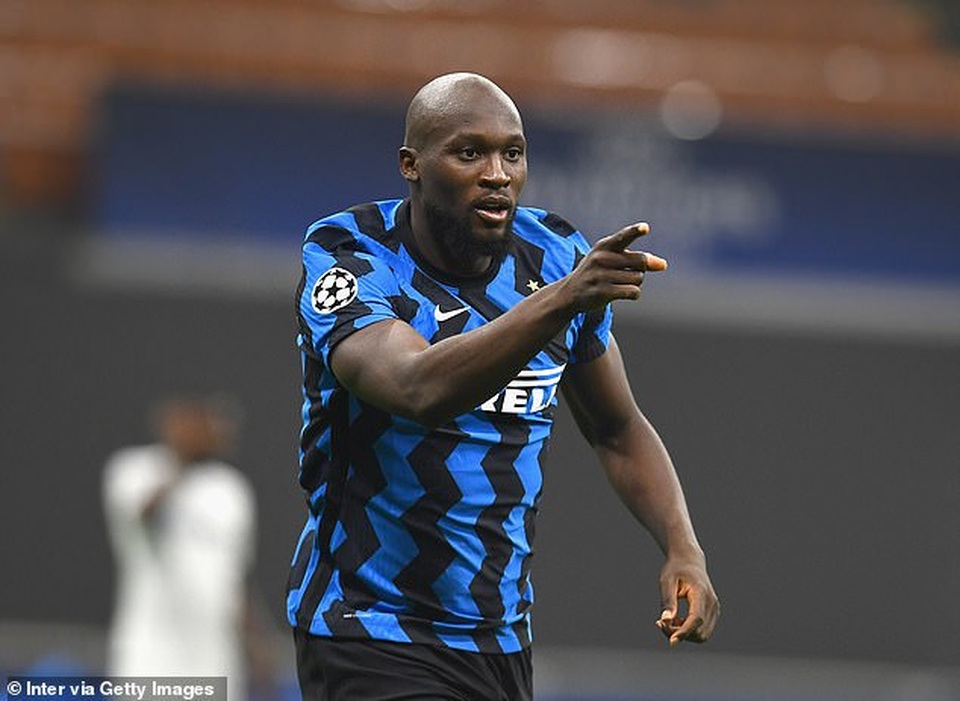 Lukaku lập cú đúp, Inter Milan “hút chết” trên sân nhà - 7 Lukaku lập cú đúp, Inter Milan “hút chết” trên sân nhà - 7