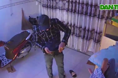 Kẻ gian chốt cửa 3 nhà dân ở TPHCM để trộm tài sản