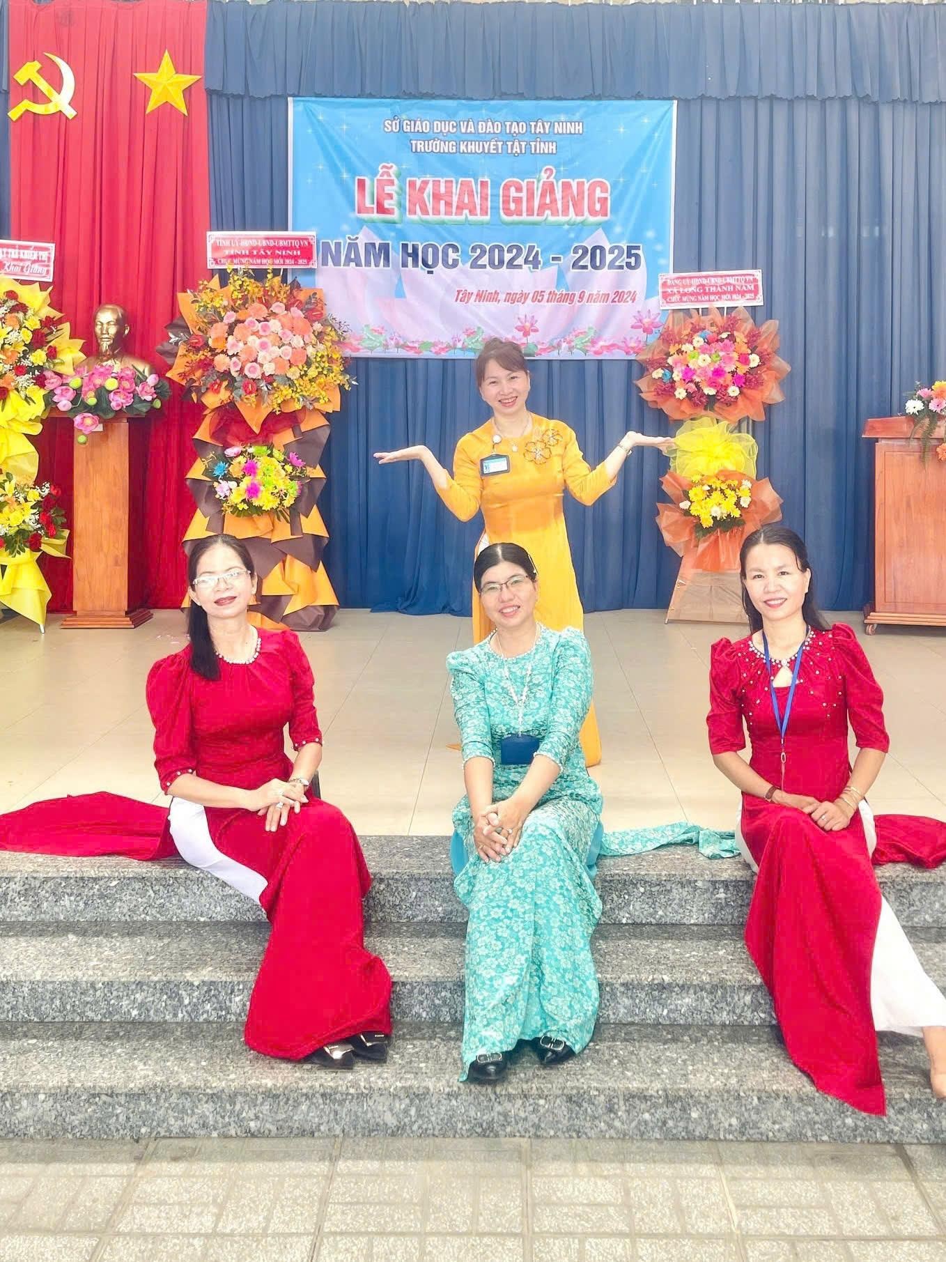 Příběh o učiteli se zvláštní láskou ke zvláštním dětem - 4 Chuyện về cô giáo có tình yêu đặc biệt với trẻ đặc biệt - 4