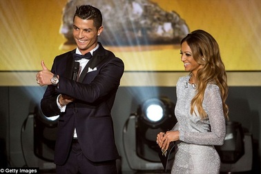 Ronaldo từng phiên dịch giúp Messi và Neymar