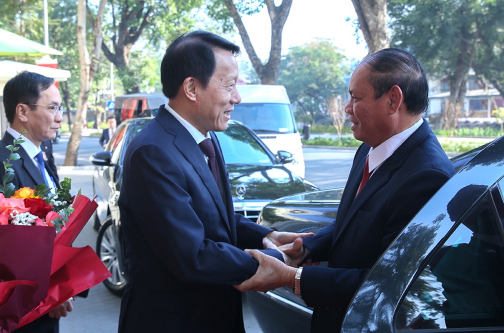 Nâng tầm quan hệ hợp tác giữa Bộ Công an 2 nước Việt Nam - Lào - 1 Nâng tầm quan hệ hợp tác giữa Bộ Công an 2 nước Việt Nam - Lào - 1