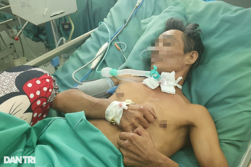 TPHCM: Nhiều người lâm vào bi kịch, mất Tết sau tai nạn giao thông - 1 TPHCM: Nhiều người lâm vào bi kịch, mất Tết sau tai nạn giao thông - 1