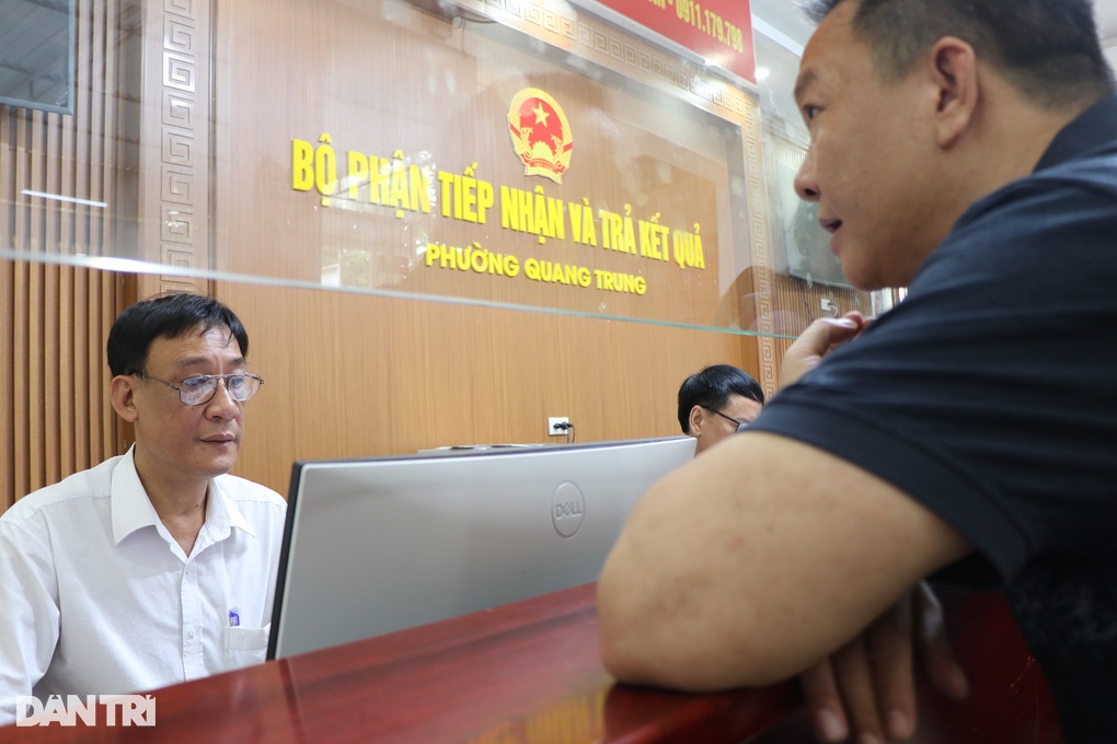 Hơn 3.000 tỷ đồng Nghệ An dự chi cho cán bộ nghỉ hưu, thôi việc - 1 Hơn 3.000 tỷ đồng Nghệ An dự chi cho cán bộ nghỉ hưu, thôi việc