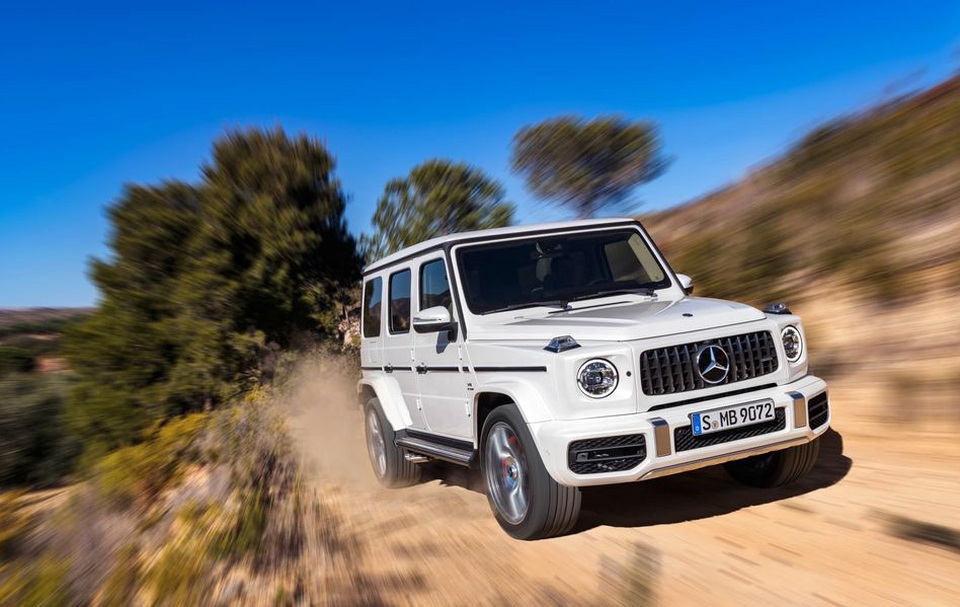 Mercedes-Benz triệu hồi hàng loạt xe khủng - 4 Mercedes-Benz triệu hồi hàng loạt xe khủng - 4