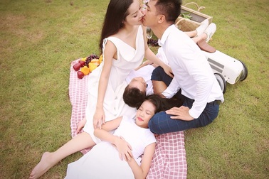 9 năm hôn nhân hạnh phúc dung dị của Minh Hương "Nhật ký Vàng Anh"