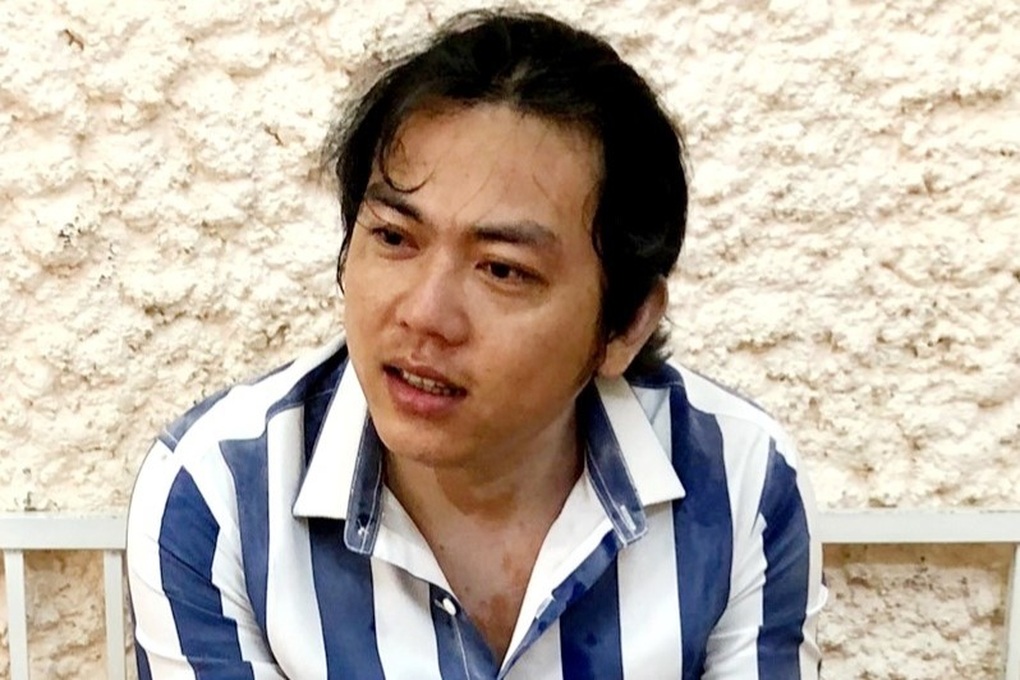 Giám định tâm thần thanh niên mang súng đi cướp tiệm vàng mùng 5 Tết - 1 Giám định tâm thần thanh niên mang súng đi cướp tiệm vàng mùng 5 Tết - 1