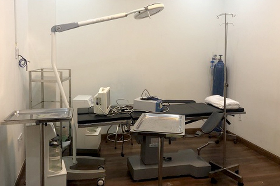 TPHCM: Sửa mũi, cắt mí, hút mỡ... ngay tại cơ sở chăm sóc da - 2