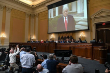 Ông Trump đang đối mặt với những vụ kiện và điều tra nào?