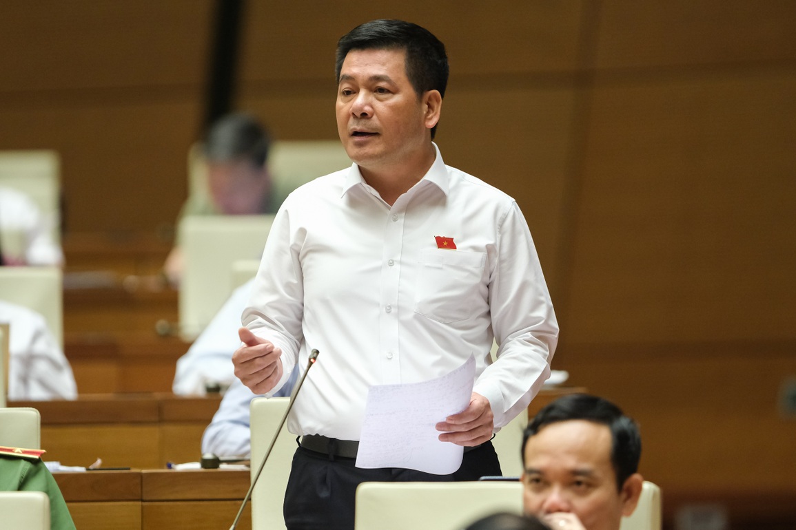 Bộ trưởng Công Thương: Hỗ trợ an sinh nếu giá xăng dầu tăng quá cao - 1 Bộ trưởng Công Thương: Hỗ trợ an sinh nếu giá xăng dầu tăng quá cao - 1